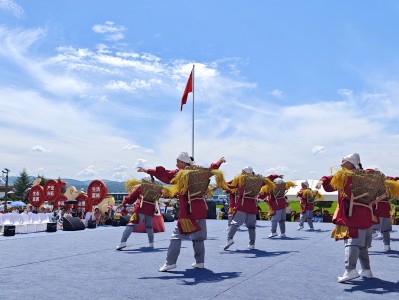‘들끓는 해란강’ 전 주 농민문화예술 전시공연 화룡시 광동촌서